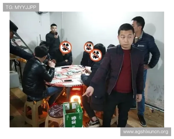 真人炸金花网页版专业客服全天在线，解决您的游戏中遇到的各种问题